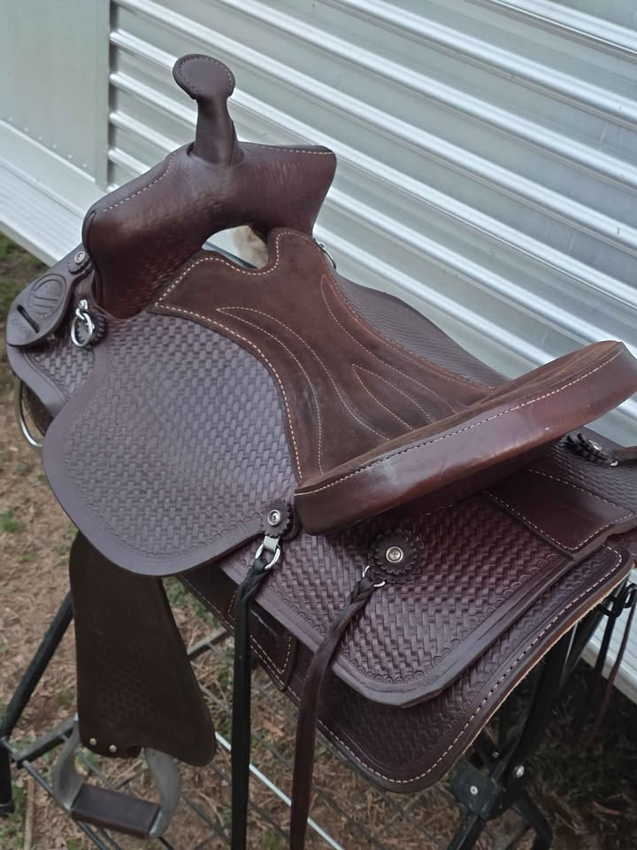 American Saddlery Custom Western Saddle – 16" Seat, FQHB (Used)